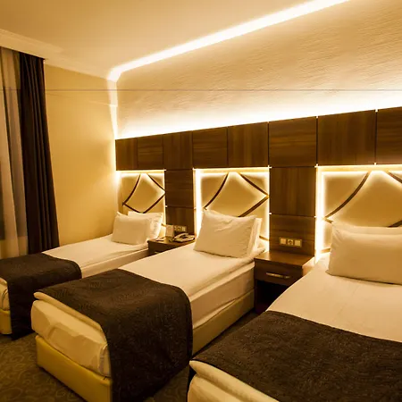 Rumi Hotel