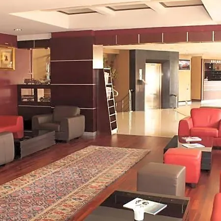 Rumi Otel 3*