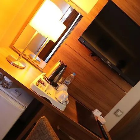 Hotel Rumi 3*